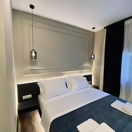 Pazari Guest house Tirana