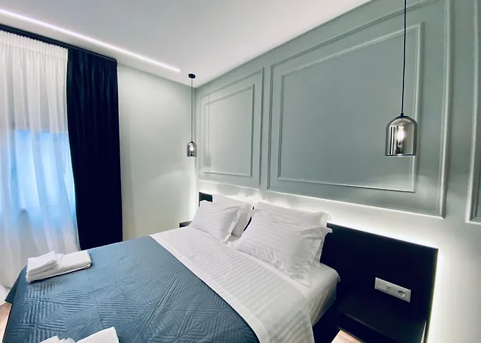 Pazari Gæstehus Tirana